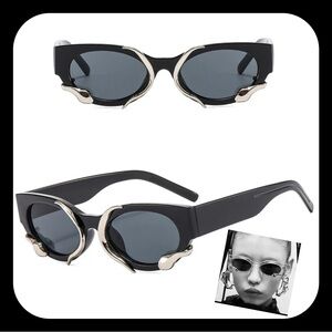 CATEYE BLACK SUNNIES WITH SILVER SNAKE TRIM-NEW